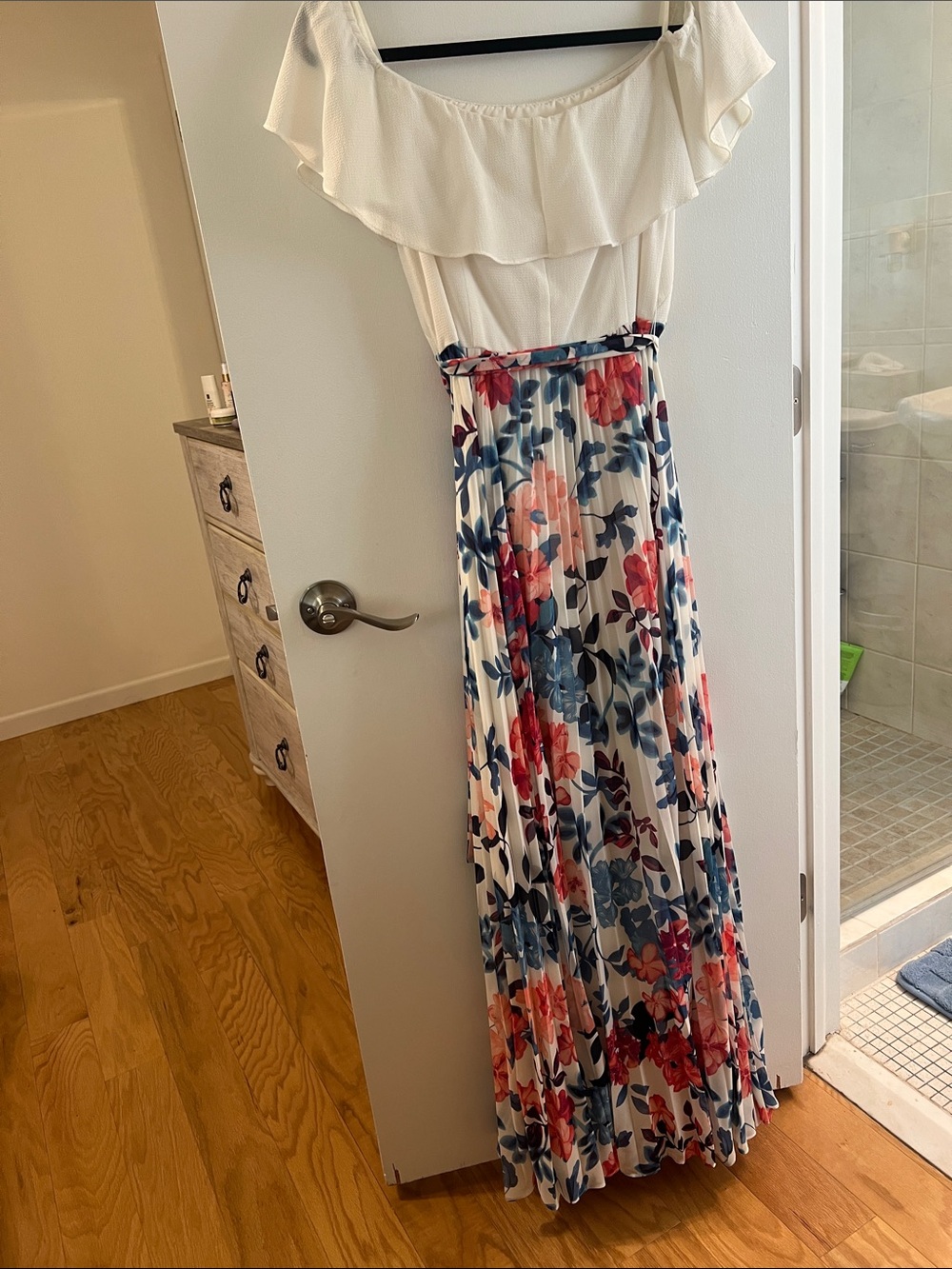 Eliza J Off the Shoulder Floral Maxi Dress - Picture 12 of 17